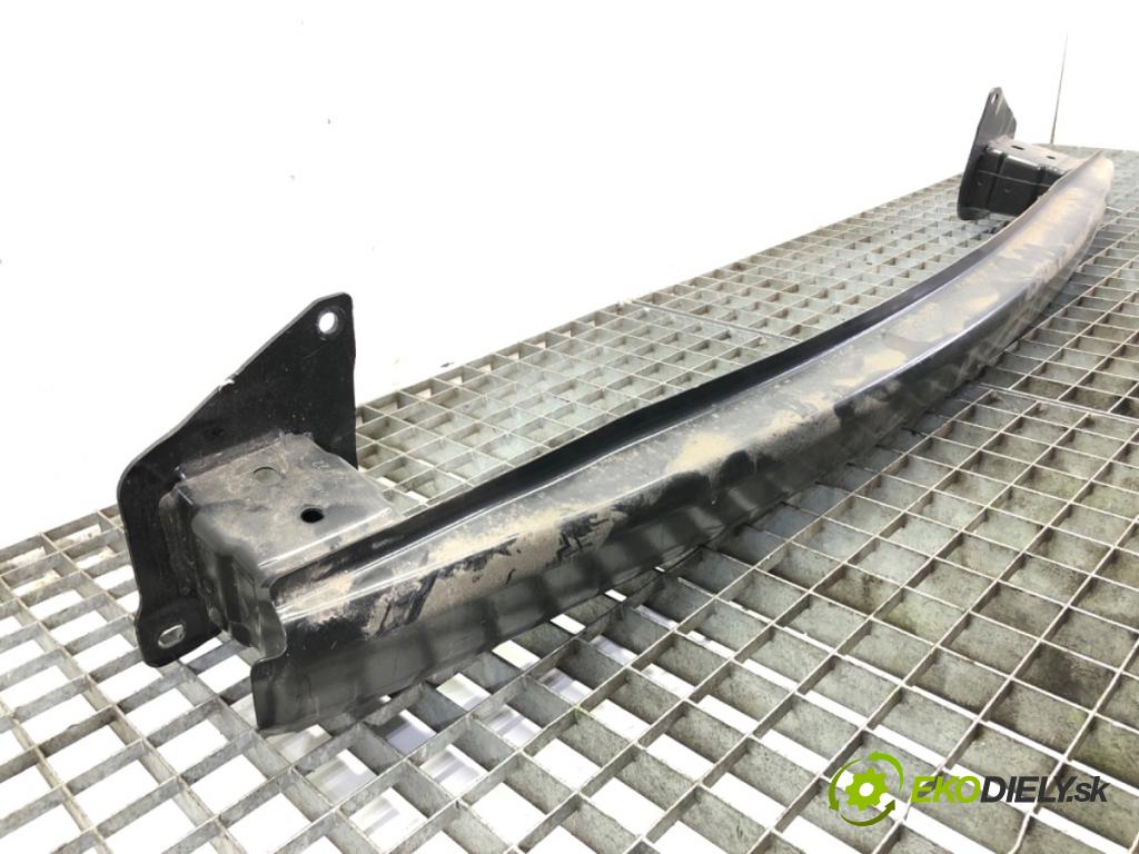 SEAT TOLEDO IV liftback 2016 66 kW 1.2 TSI 1197 výztuha nárazníka zadní část  (Zadní výztuha)