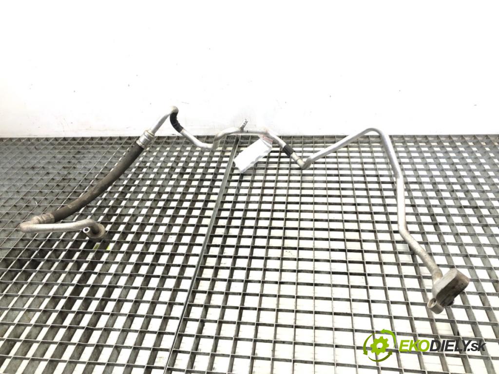 SEAT TOLEDO IV liftback 2016 66 kW 1.2 TSI 1197 rúrka klimatizácie  (Rúrka klimatizácie)