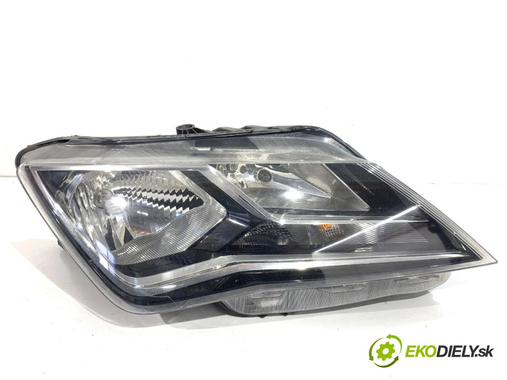 SEAT TOLEDO IV liftback 2016 66 kW 1.2 TSI 1197 Svetlomet pravy predný 6JB941016