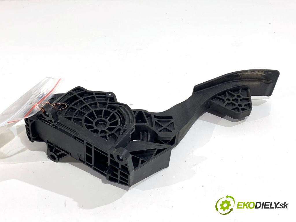 SEAT TOLEDO IV liftback 2016 66 kW 1.2 TSI 1197 Potenciometer plynu  (Potenciometer plynového pedálu)