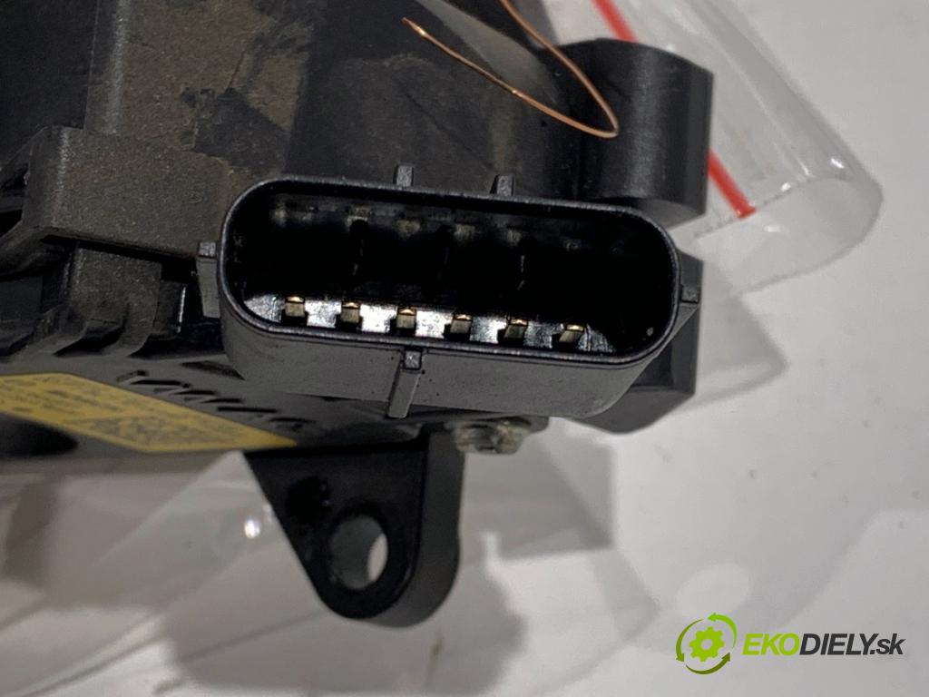 SEAT TOLEDO IV liftback 2016 66 kW 1.2 TSI 1197 Potenciometer plynu  (Potenciometer plynového pedálu)