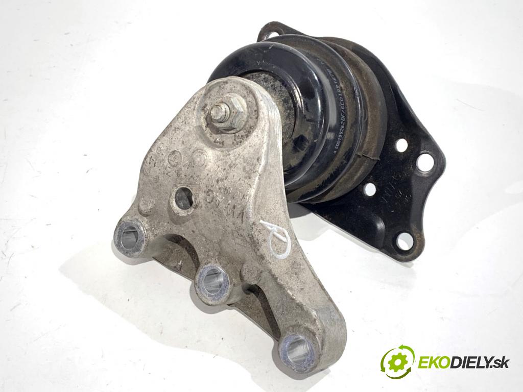 SEAT TOLEDO IV liftback 2016 66 kW 1.2 TSI 1197 AirBag Motor pravy 6Q0199262BF