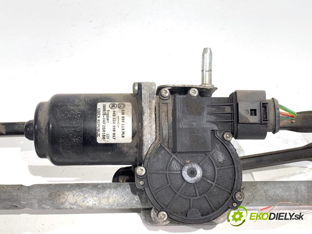SEAT TOLEDO IV liftback 2016 66 kW 1.2 TSI 1197 Mechanizmus stieračov predný 5JB955113 (Motorček stieračov predný)