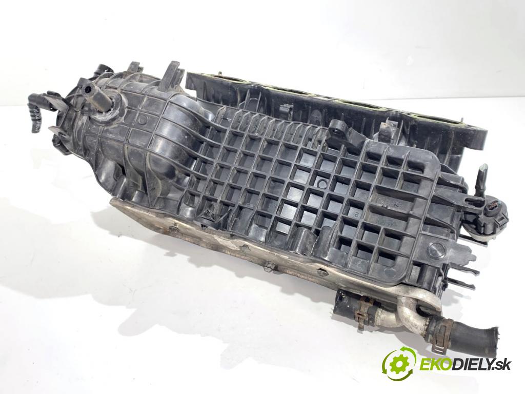 SEAT TOLEDO IV liftback 2016 66 kW 1.2 TSI 1197 Potrubie sacie, sanie 04E145749B (Sacie potrubie)