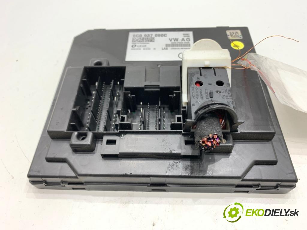 SEAT TOLEDO IV liftback 2016 66 kW 1.2 TSI 1197 Modul komfortu 6C0937090C (Modul komfortu)