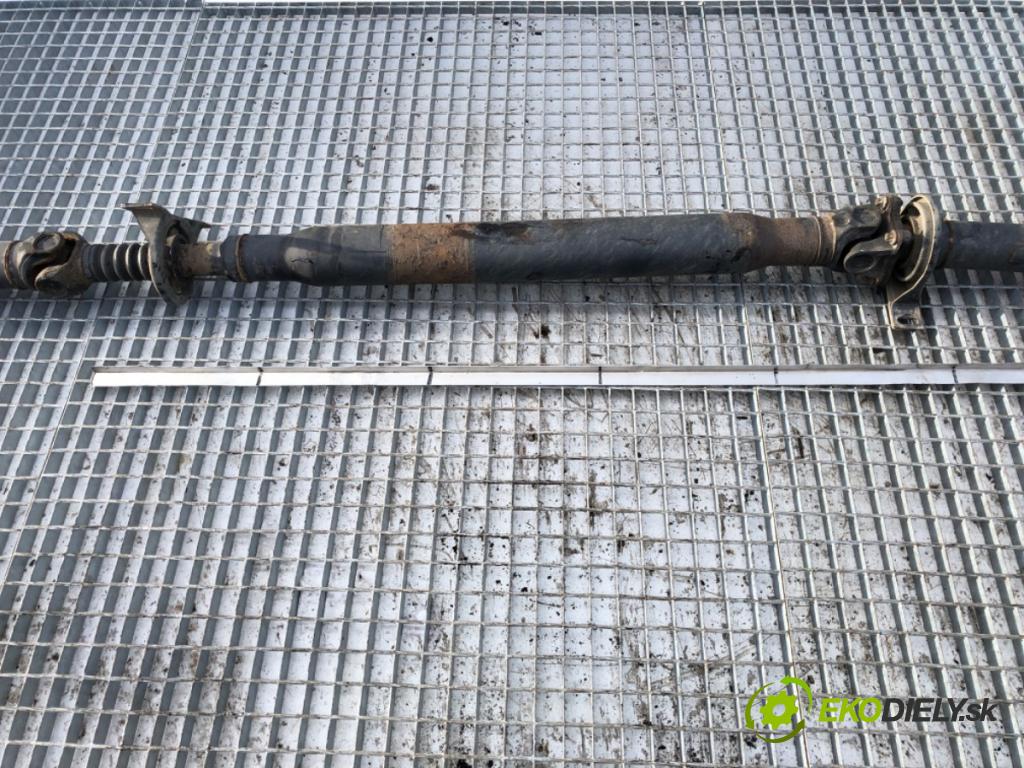 VW CARFTER 30 35 Autobus 2016 100 kW 2.0 TDI 1968 kardaň hřídel hnací zadní část A9064104801 (Kardanový hřídel)