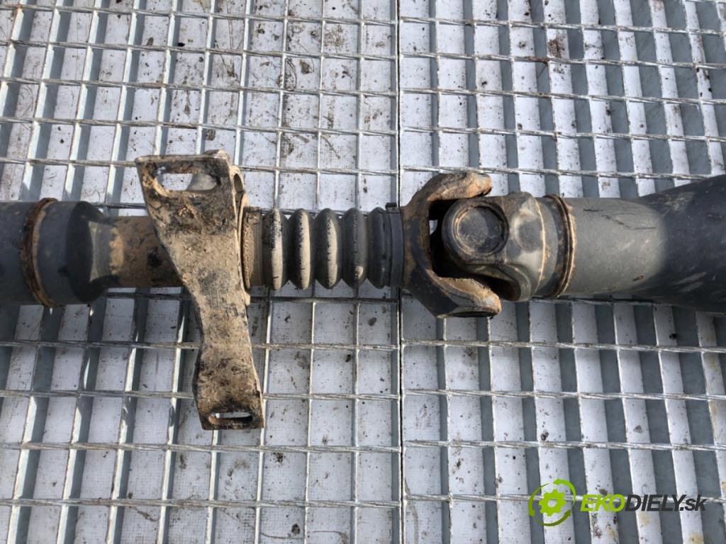 VW CARFTER 30 35 Autobus 2016 100 kW 2.0 TDI 1968 kardaň hřídel hnací zadní část A9064104801 (Kardanový hřídel)