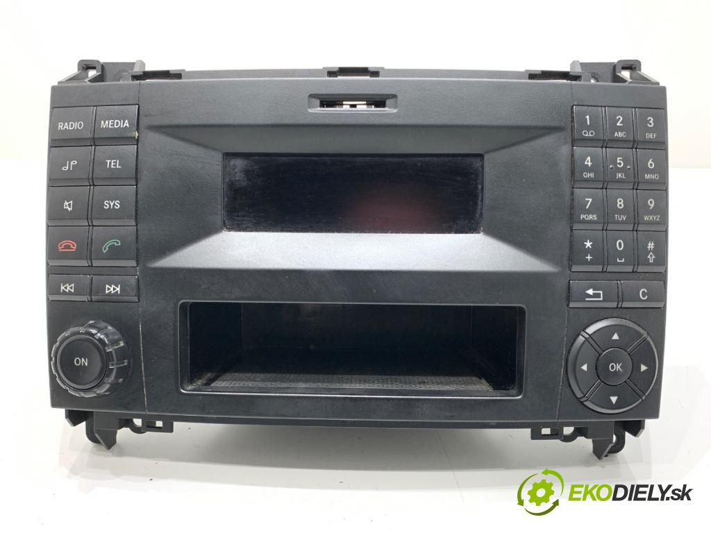 VW CARFTER 30 35 Autobus 2016 100 kW 2.0 TDI 1968 RADIO 9069008800 (Audio zariadenie)