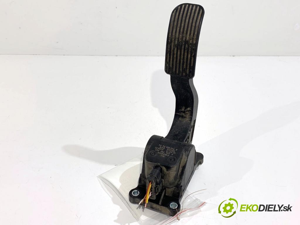 VW CARFTER 30 35 Autobus 2016 100 kW 2.0 TDI 1968 Potenciometer plynu A9063000404 (Potenciometer plynového pedálu)