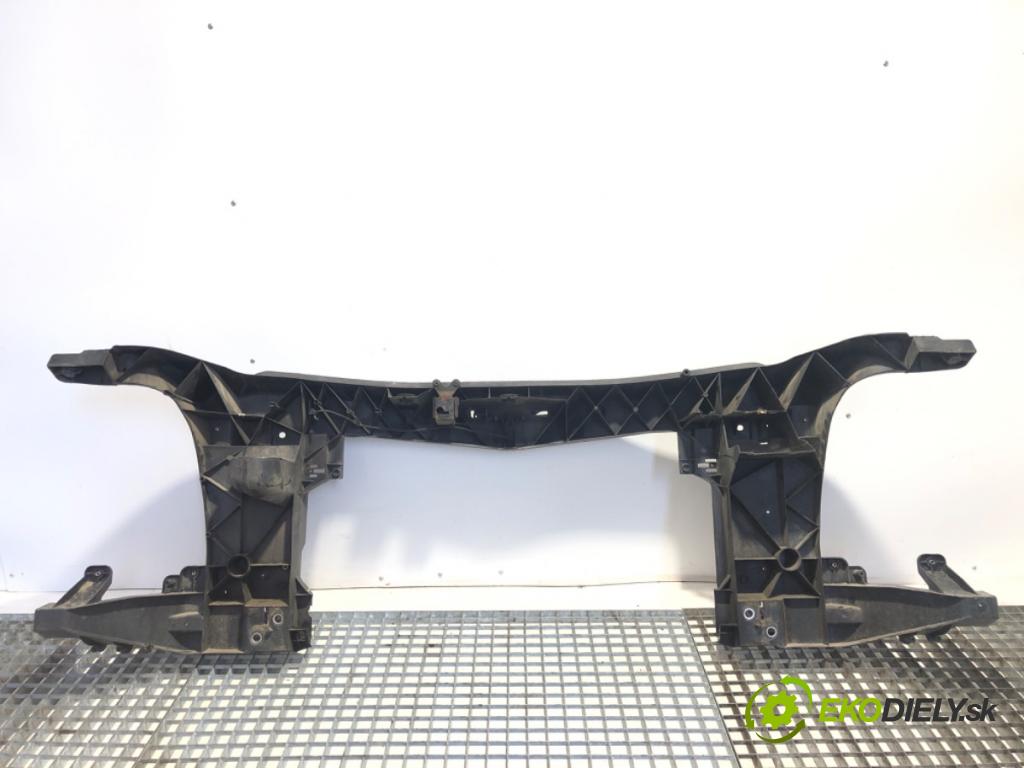 VW CARFTER 30 35 Autobus 2016 100 kW 2.0 TDI 1968 držák přední část 2E0805591A (Přední výztuha)