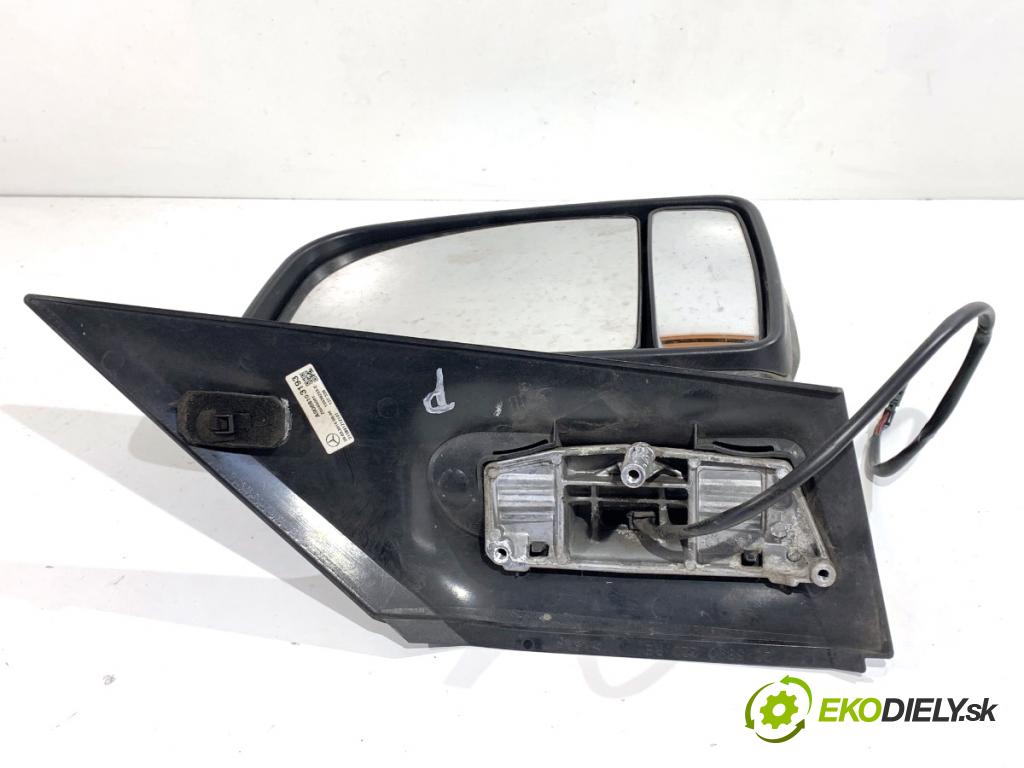 VW CARFTER 30 35 Autobus 2016 100 kW 2.0 TDI 1968 Spätné zrkadlo pravy