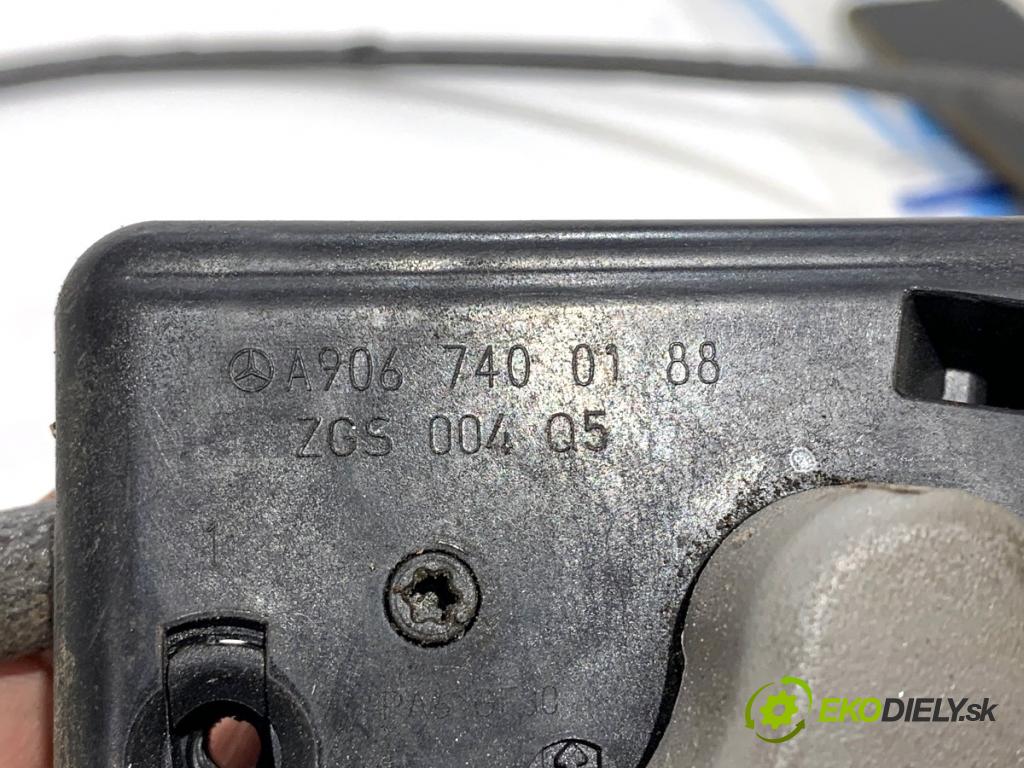 VW CARFTER 30 35 Autobus 2016 100 kW 2.0 TDI 1968 Lanko Dvere Kľučka A9067400188