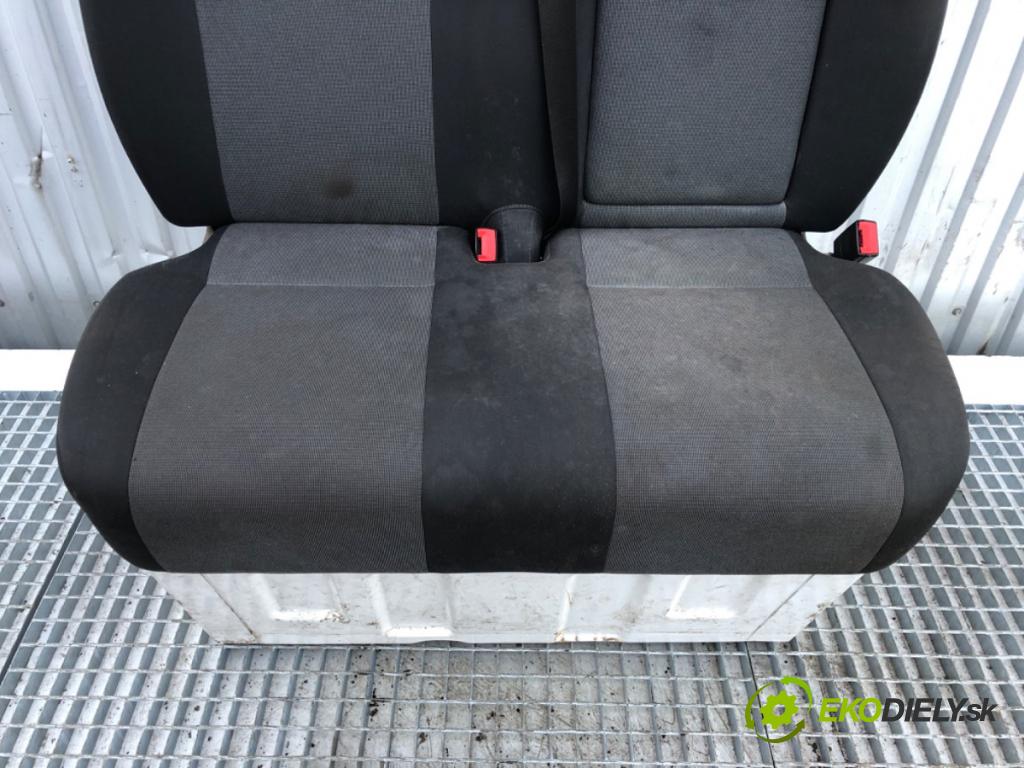 VW CARFTER 30 35 Autobus 2016 100 kW 2.0 TDI 1968 Sedadlo pravy predný