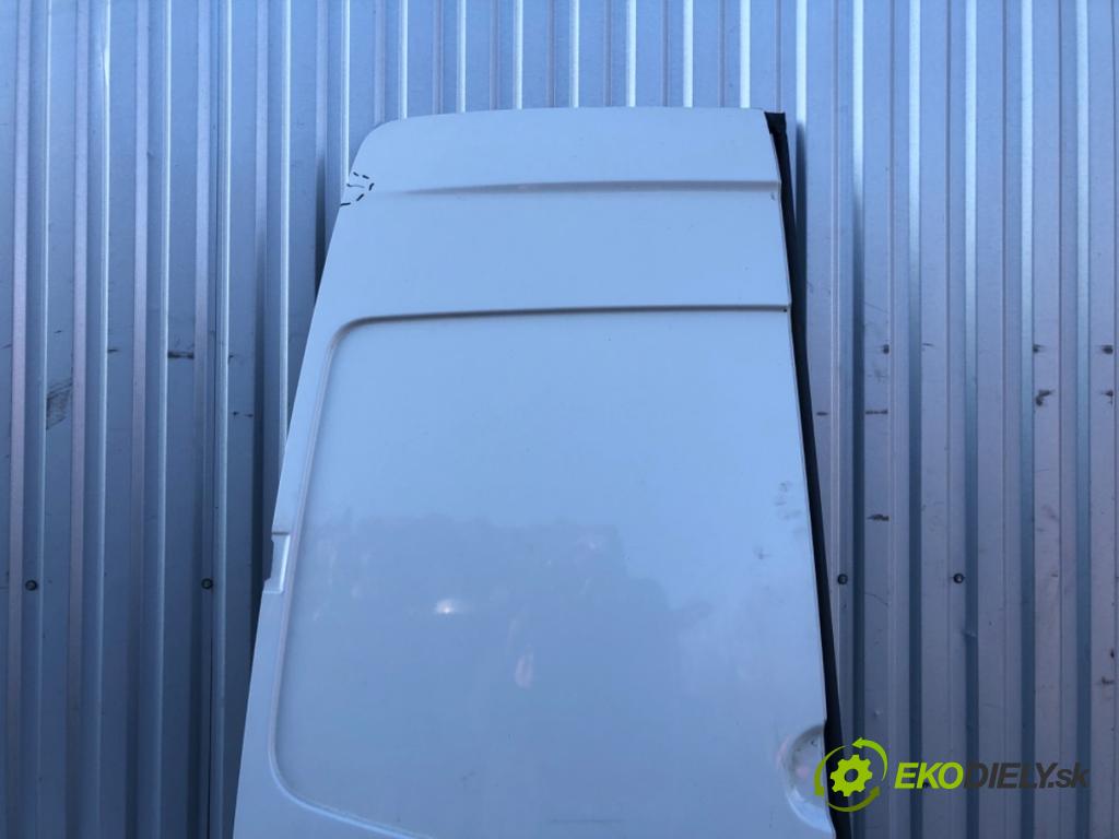 VW CARFTER 30 35 Autobus 2016 100 kW 2.0 TDI 1968 Dvere ľavy zad
