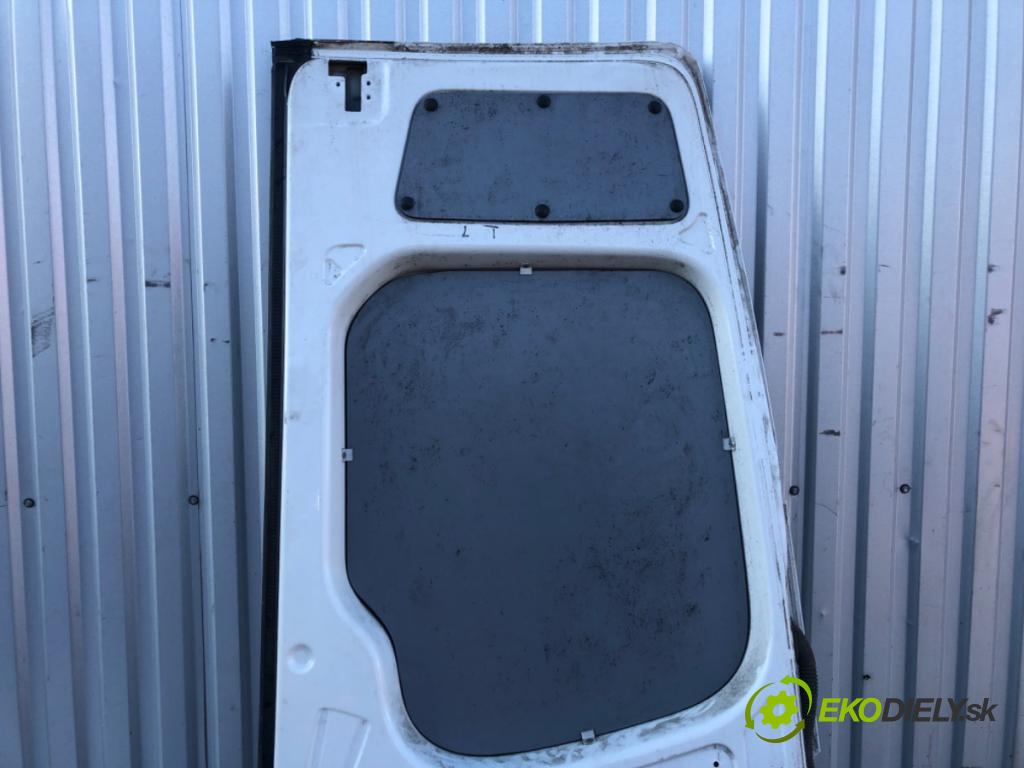 VW CARFTER 30 35 Autobus 2016 100 kW 2.0 TDI 1968 Dvere ľavy zad