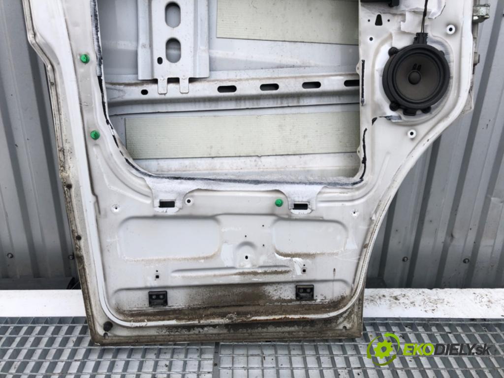 VW CARFTER 30 35 Autobus 2016 100 kW 2.0 TDI 1968 Dvere ľavy predný