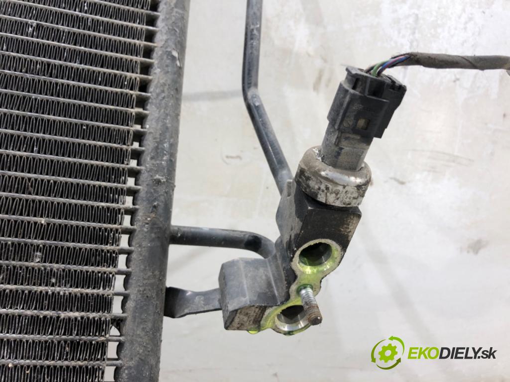 VW CARFTER 30 35 Autobus 2016 100 kW 2.0 TDI 1968 chladič klimatizace  (Chladič klimatizace)