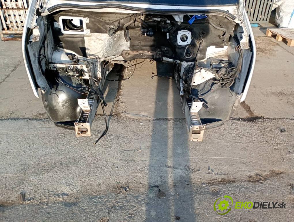 VW CARFTER 30 35 Autobus 2016 100 kW 2.0 TDI 1968 KAROSERIA ČTVRŤÁK PODŁUŻNICA levý pravá