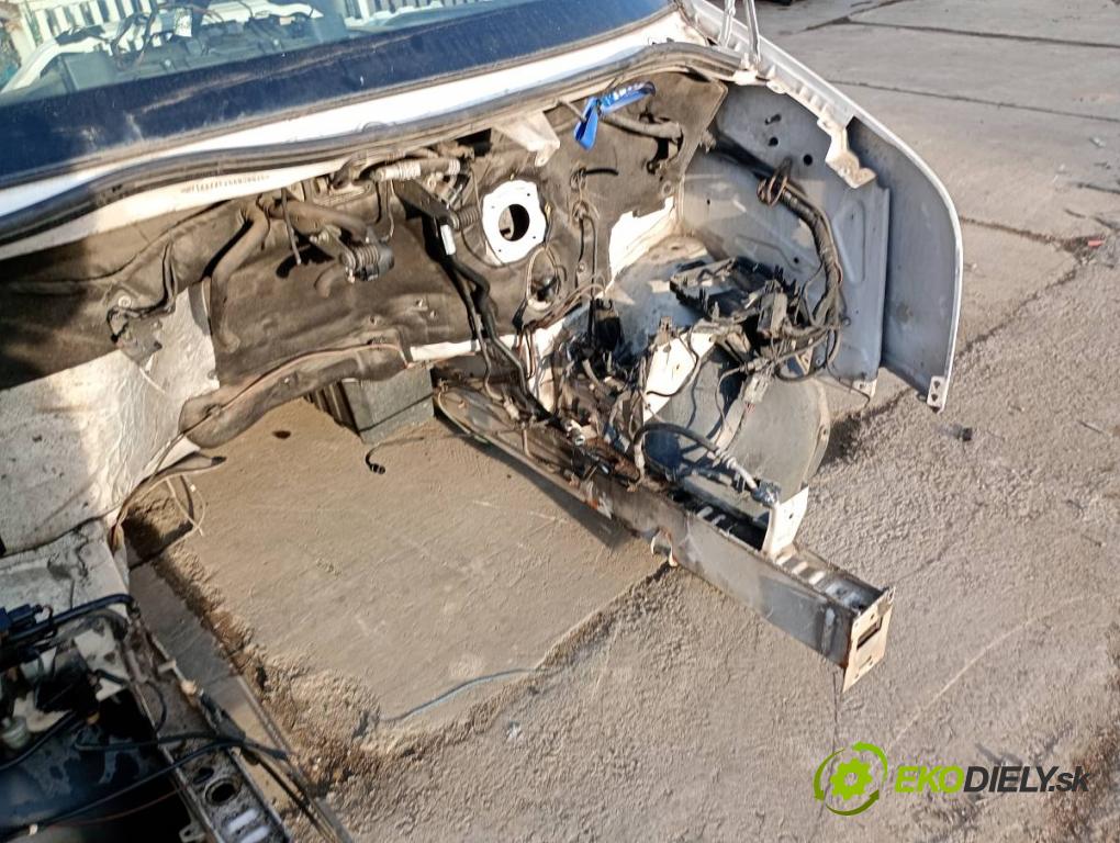VW CARFTER 30 35 Autobus 2016 100 kW 2.0 TDI 1968 KAROSERIA ČTVRŤÁK PODŁUŻNICA levý pravá