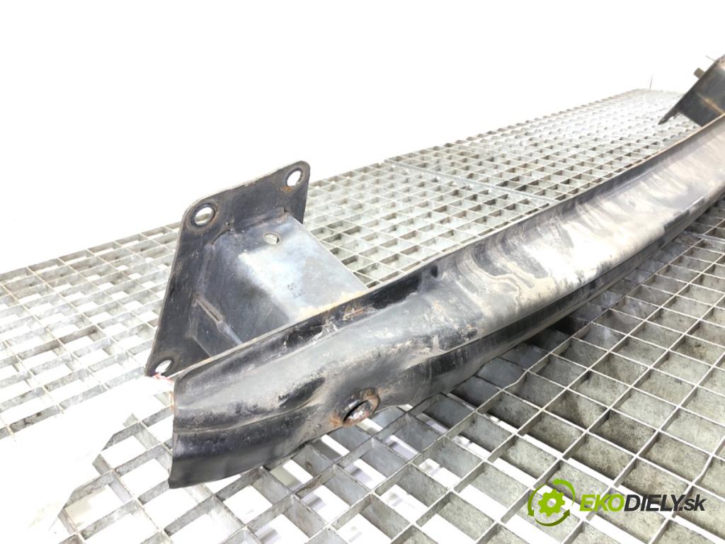 VW CC B7 coupe 2012 103 kW 2.0 TDI 1968 výztuha nárazníka zadní část  (Zadní výztuha)