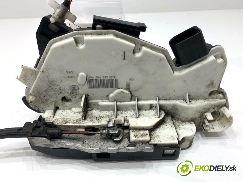 VW CC B7 coupe 2012 103 kW 2.0 TDI 1968 zámok dveře levý přední část 5N1837015E