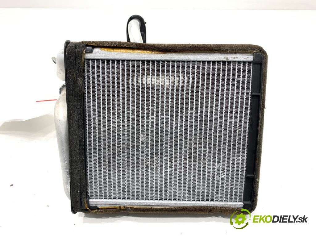 VW CC B7 coupe 2012 103 kW 2.0 TDI 1968 Výhrevné teleso, radiátor kúrenia 3C0819031A (Radiátor kúrenia)