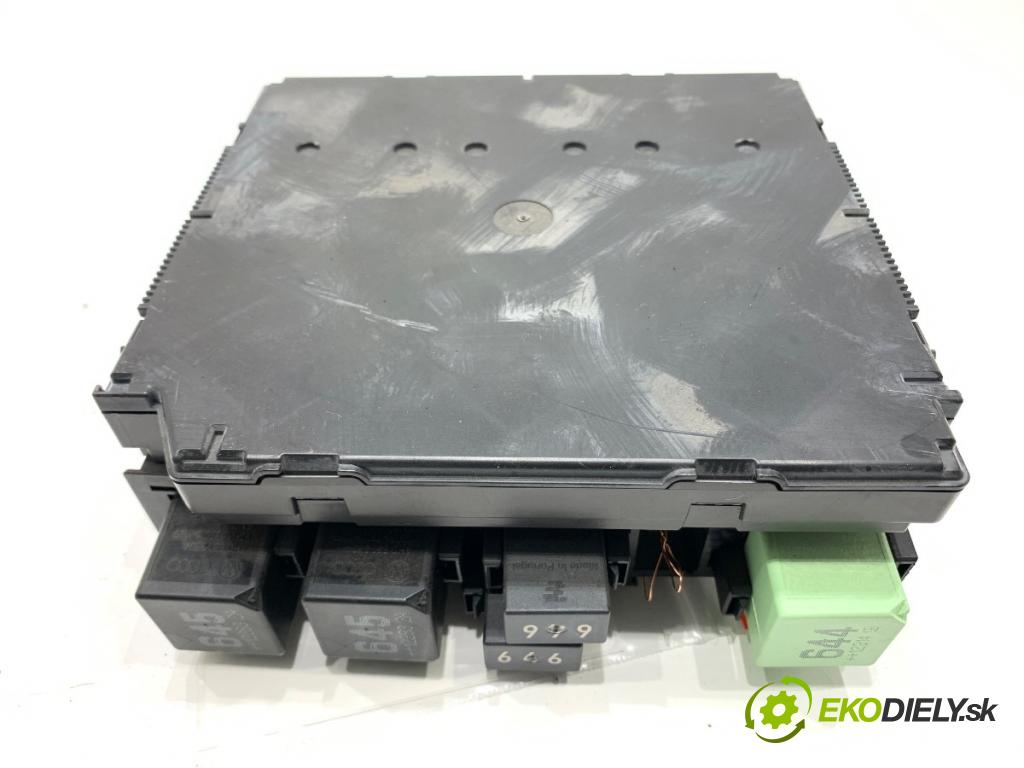 VW CC B7 coupe 2012 103 kW 2.0 TDI 1968 Modul komfortu 3AA937087J (Modul komfortu)