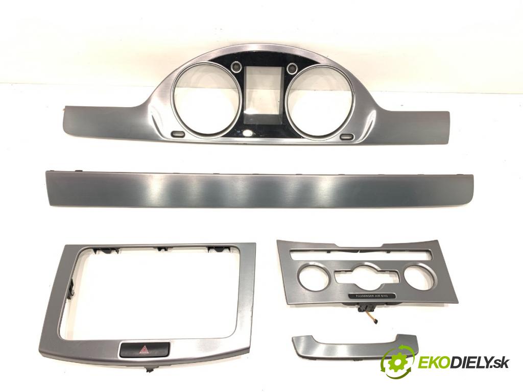 VW CC B7 coupe 2012 103 kW 2.0 TDI 1968 lišty kryt 3AB858366 (Lišta)