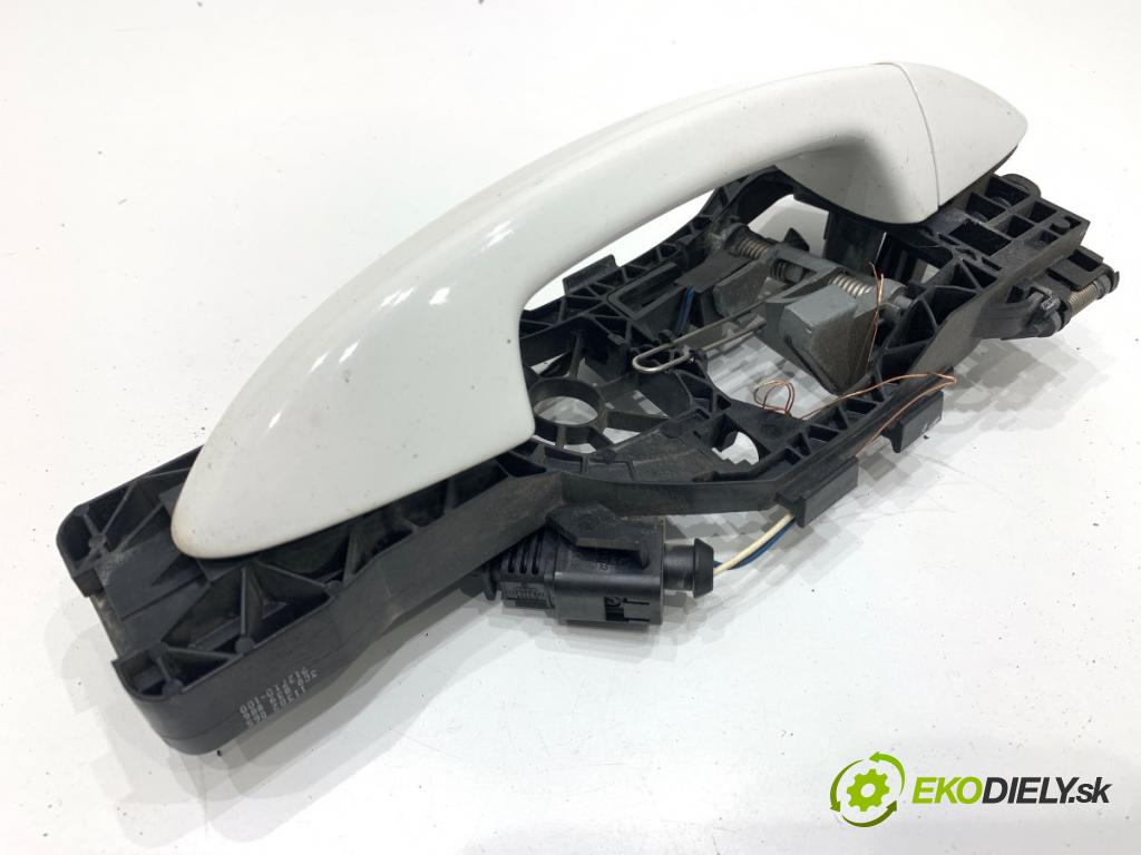VW CC B7 coupe 2012 103 kW 2.0 TDI 1968 klika vnejší pravý přední část 3C8839886
