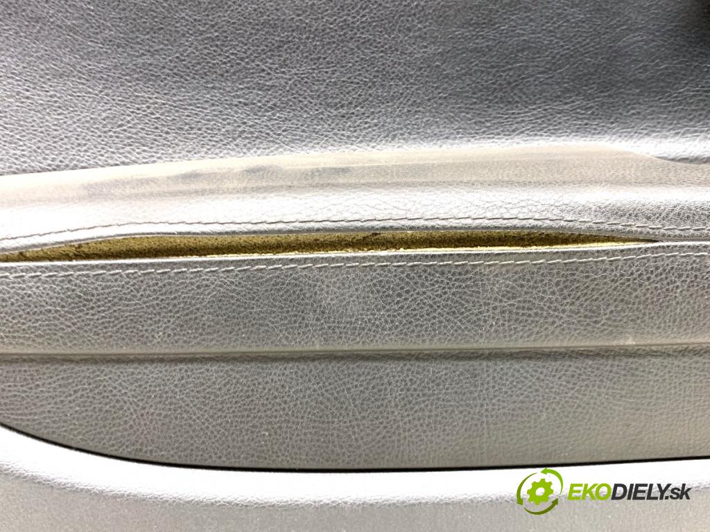 VW CC B7 coupe 2012 103 kW 2.0 TDI 1968 čalúnenie Dvere ľavy predný