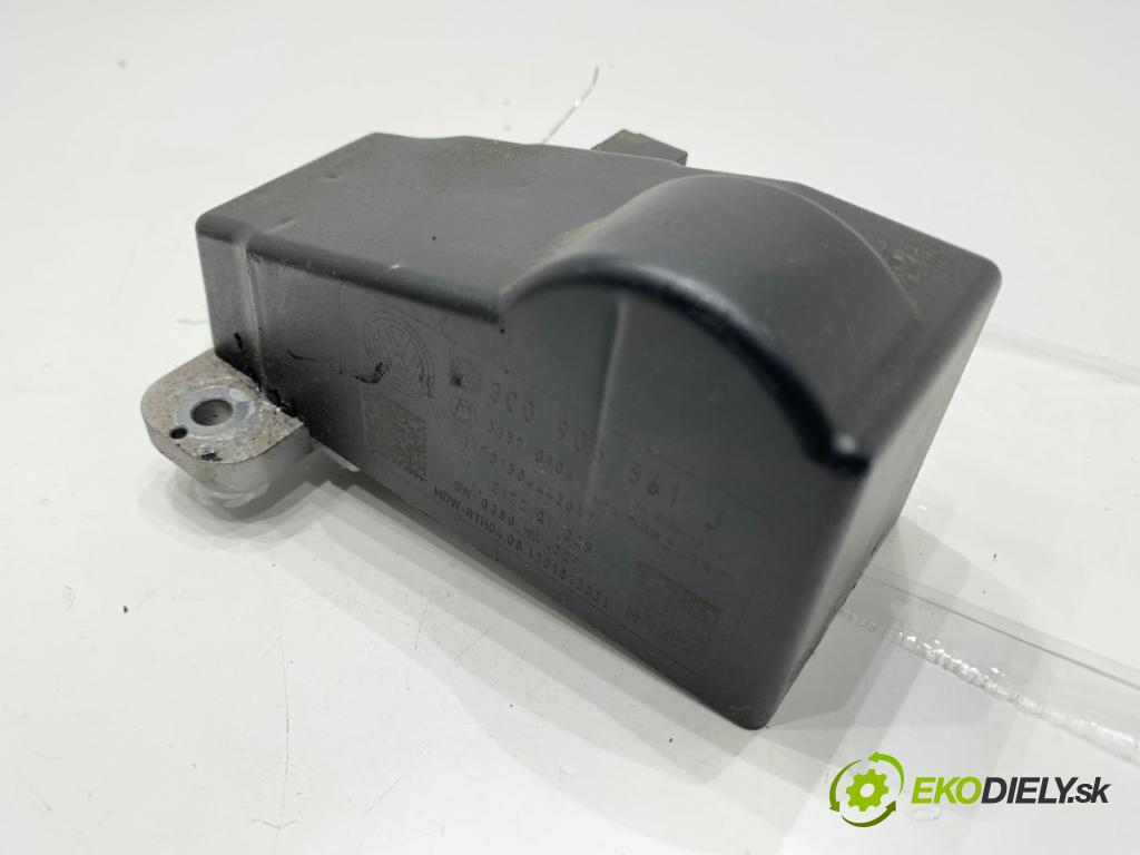 VW CC B7 coupe 2012 103 kW 2.0 TDI 1968 blokáda volantu 3C0905861J (Riadenie ostatné)