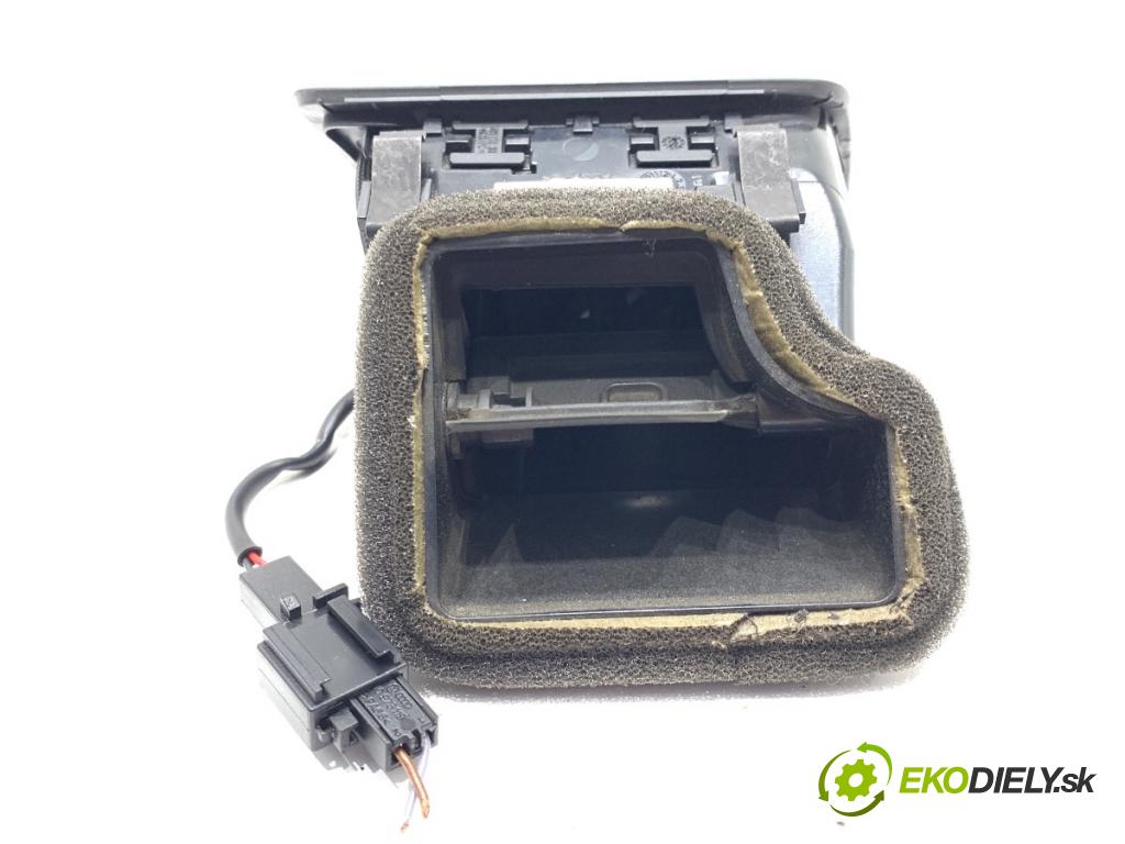 VW CC B7 coupe 2012 103 kW 2.0 TDI 1968 mří topení pravý přední část 3AB819702A