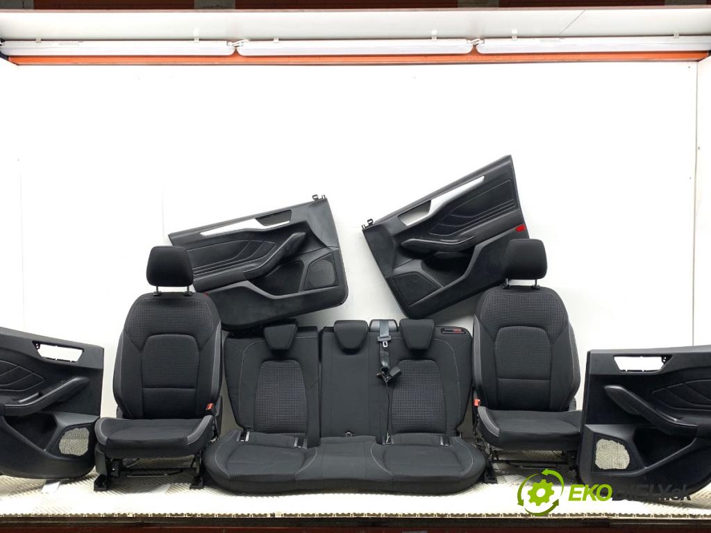 FORD FOCUS IV liftback 2019 88 kW 1.5 EcoBlue 1499 Sedadlá, sedačky Sedadlo bočné 