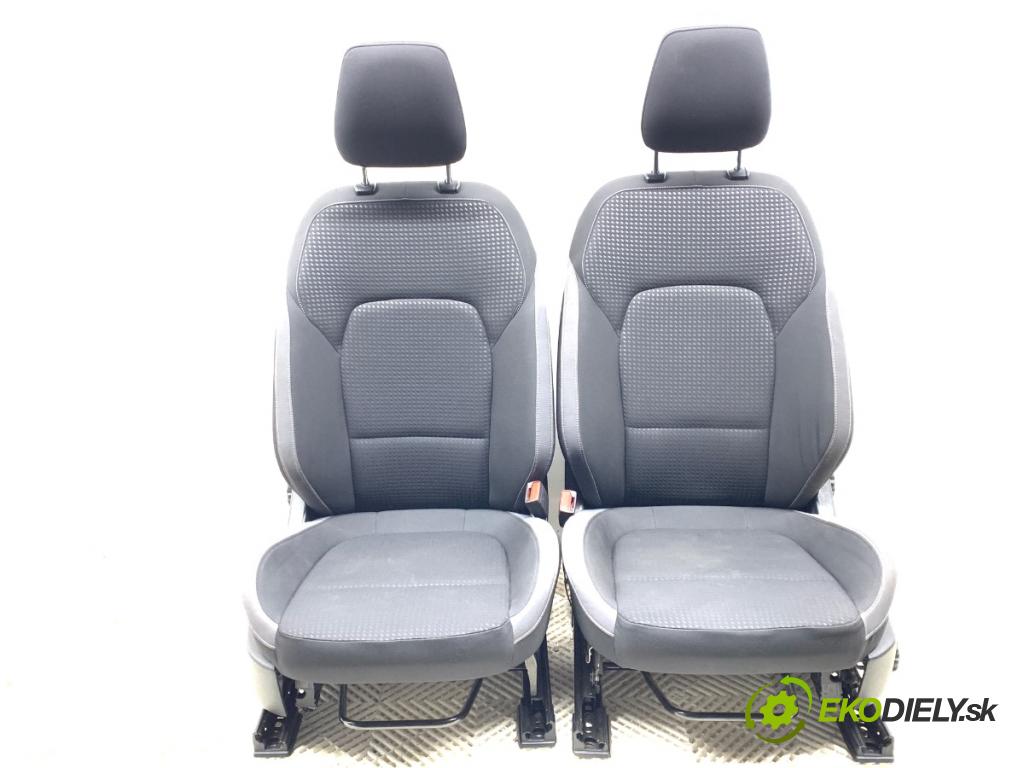 FORD FOCUS IV liftback 2019 88 kW 1.5 EcoBlue 1499 Sedadlá, sedačky Sedadlo bočné