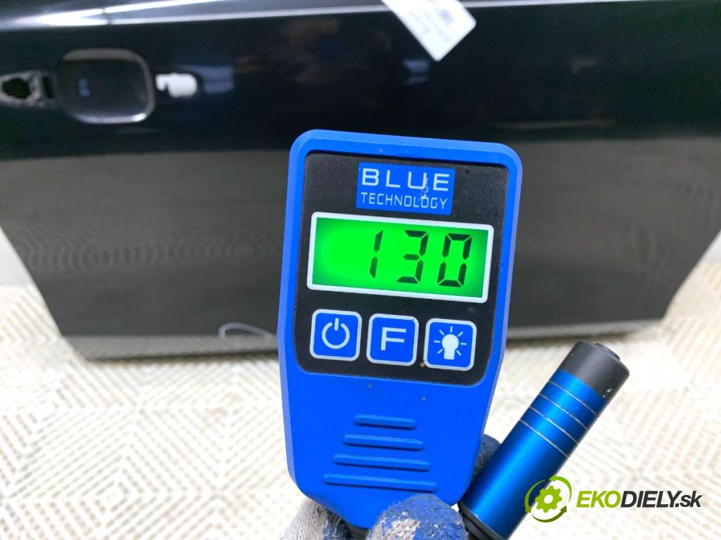 FORD FOCUS IV liftback 2019 88 kW 1.5 EcoBlue 1499 Dvere pravy predný