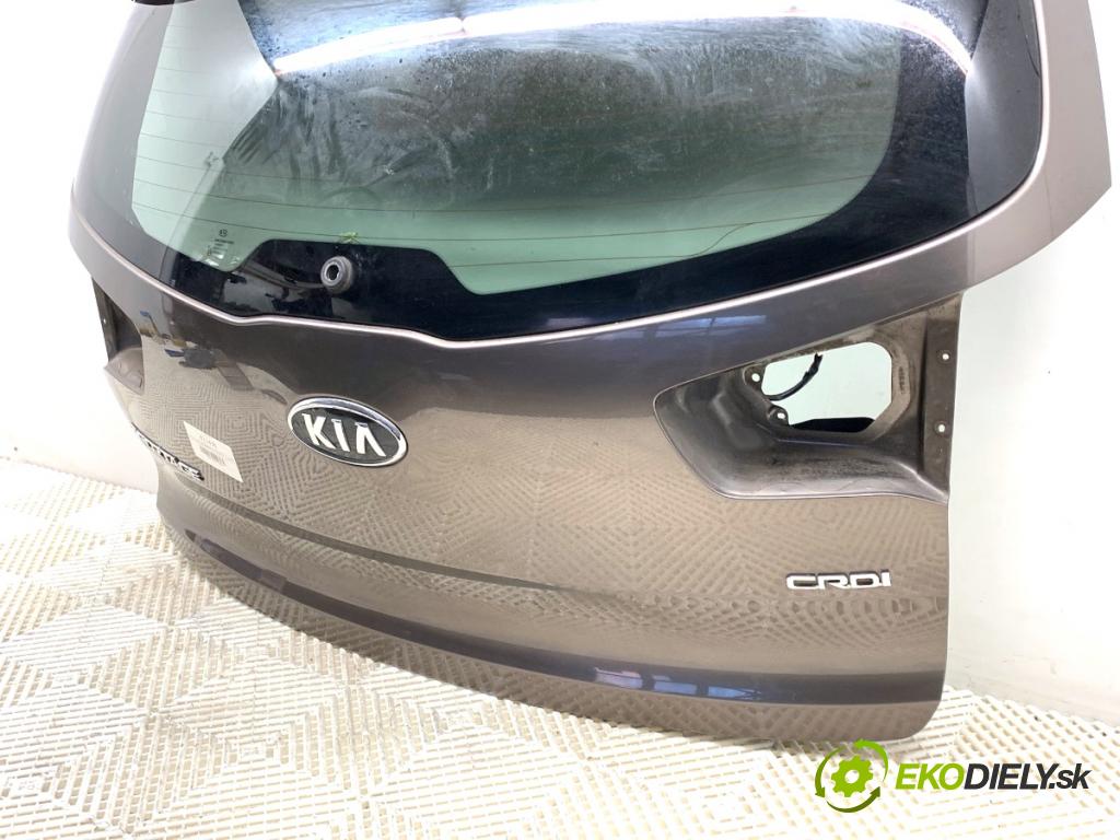 KIA SPORTAGE III SUV 2010 85 kW 1.7 CRDi 1685 kapota zad