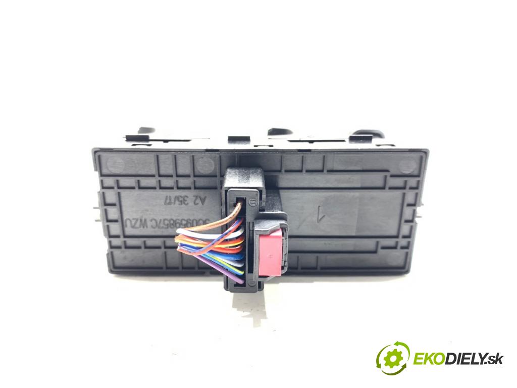 VW TOURAN nadwozie wielkoprzestrzenne (MPV) 2017 132 kW 1.8 TSI 1798 Prepínač okien 3G0959857C (Prepínacie páčky pod volantom)