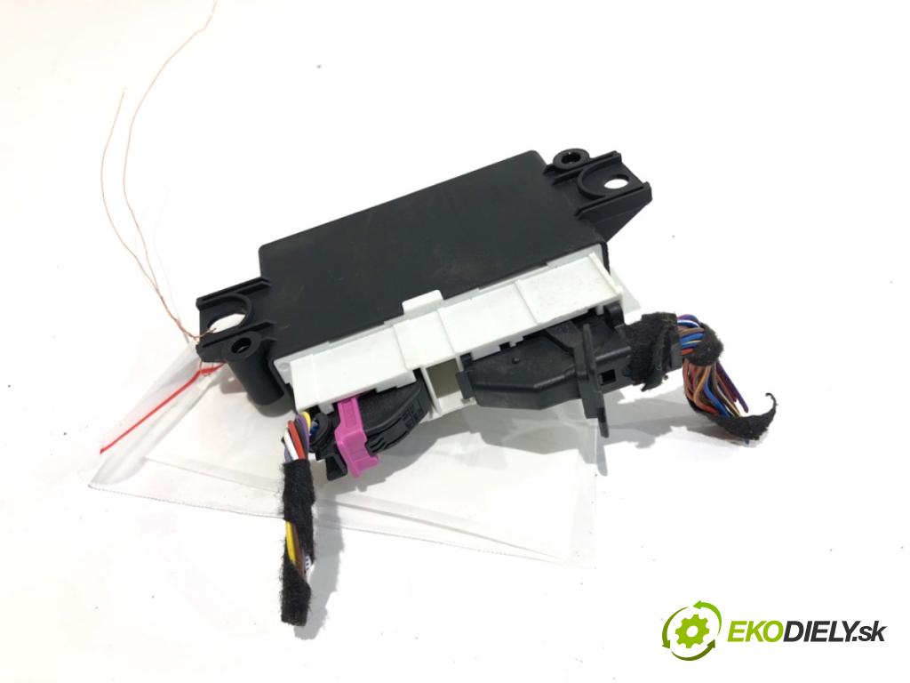 VW TOURAN nadwozie wielkoprzestrzenne (MPV) 2017 132 kW 1.8 TSI 1798 Modul PDC 5QA919298C (Riadiaca jednotka ostatné)