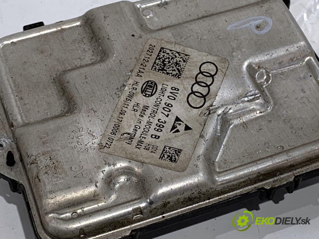 VW TOURAN nadwozie wielkoprzestrzenne (MPV) 2017 132 kW 1.8 TSI 1798 Menič XENON 8V0907399B (Riadiaca jednotka xenónu)