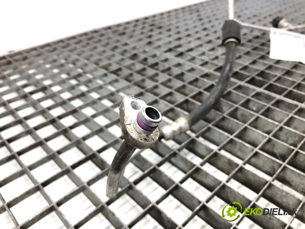 VW TOURAN nadwozie wielkoprzestrzenne (MPV) 2017 132 kW 1.8 TSI 1798 rúrka klimatizace  (Trubka klimatizace)