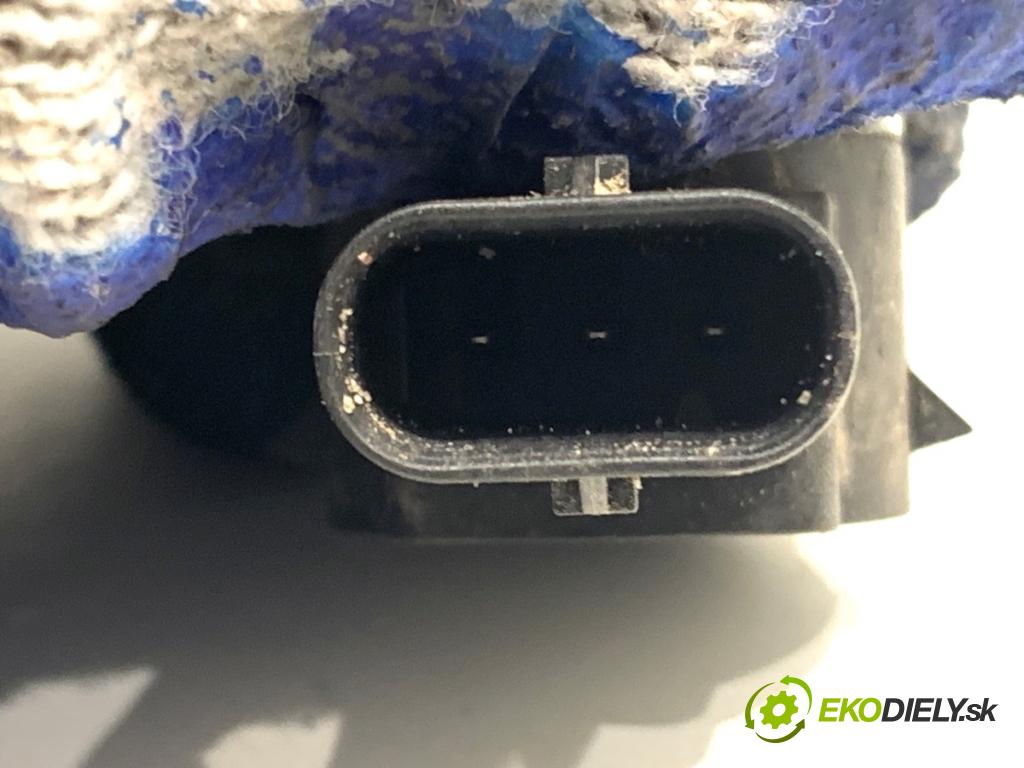 VW TOURAN nadwozie wielkoprzestrzenne (MPV) 2017 132 kW 1.8 TSI 1798 Snímač PDC 5Q0919275B