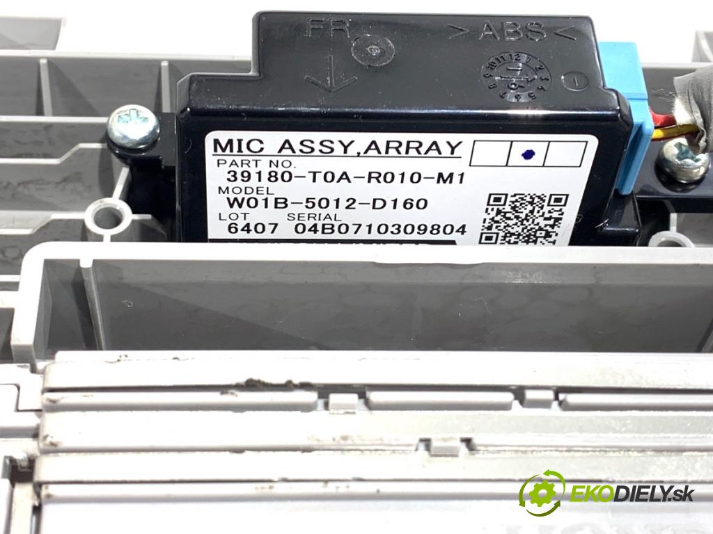 HONDA CIVIC IX liftback 2016 73 kW 1.4 i-VTEC (FK1) 1339 světlo stropní