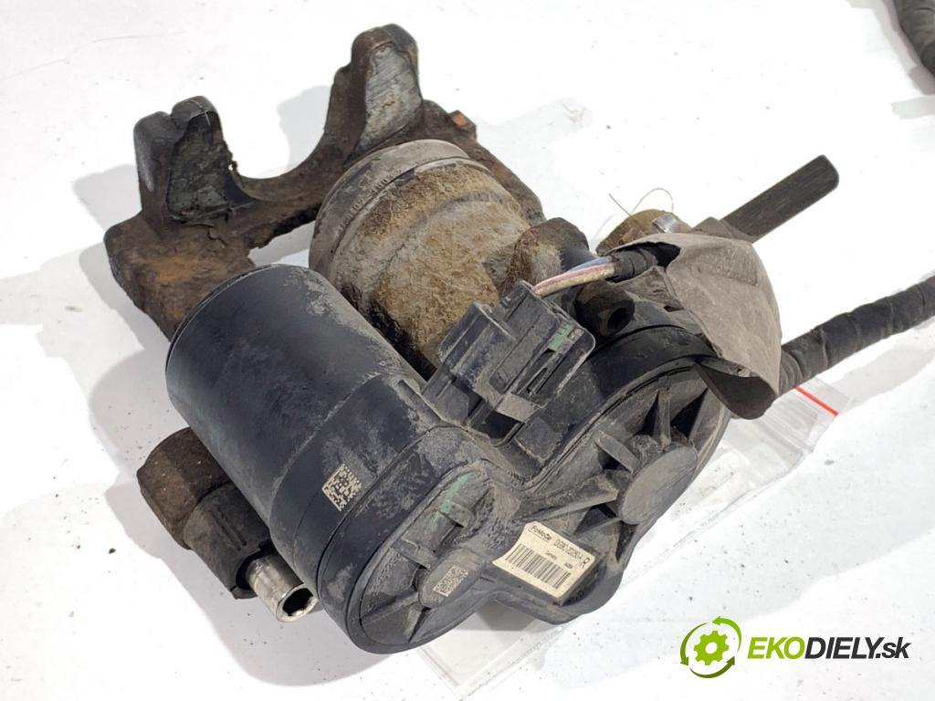 FORD MONDEO MK5 liftback 2017 110 kW 2.0 TDCi 1998 Brzdič strmeň pravy zad DG9C-2D250-A