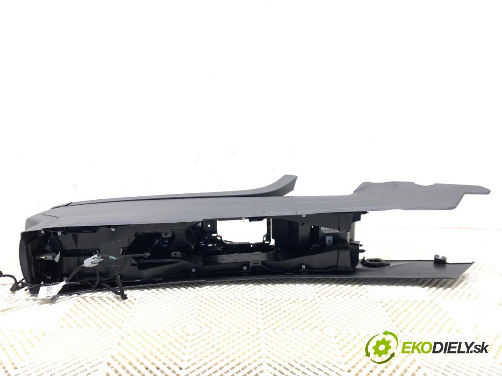 FORD MONDEO MK5 liftback 2017 110 kW 2.0 TDCi 1998 Tunel stredový  (Stredový tunel)