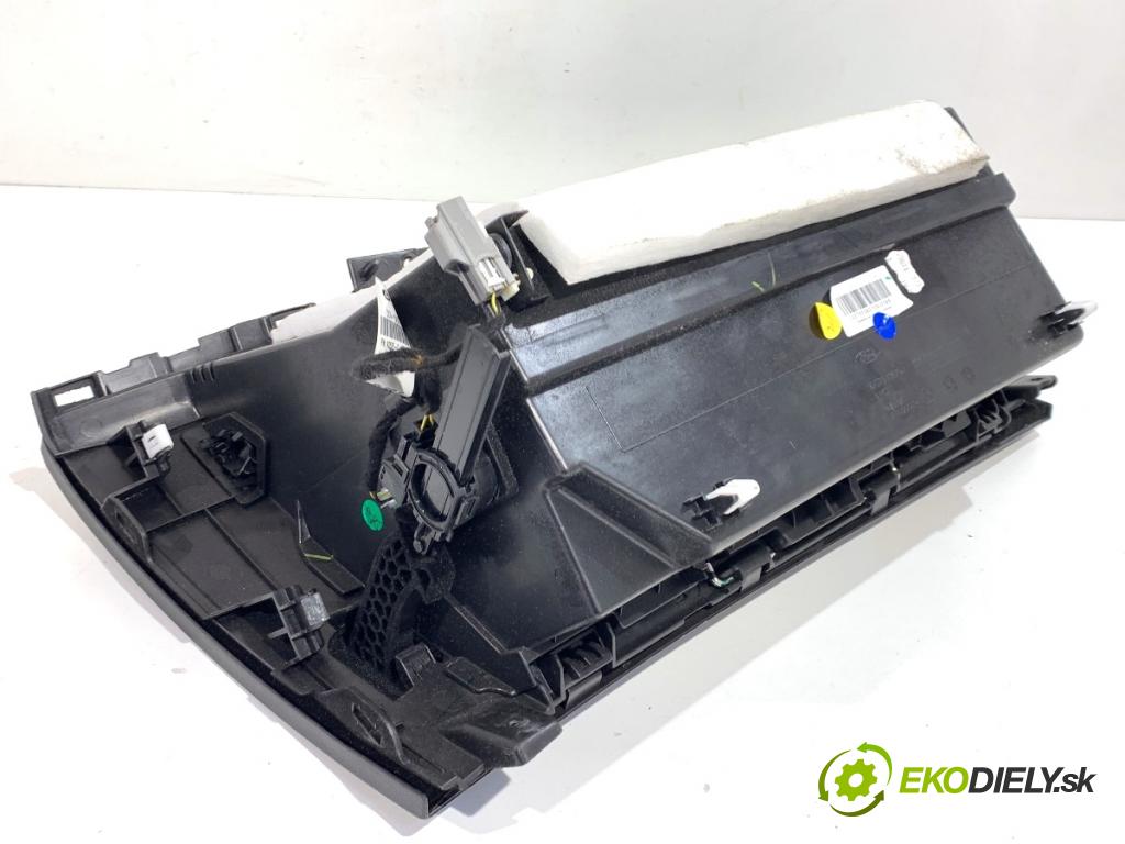 FORD MONDEO MK5 liftback 2017 110 kW 2.0 TDCi 1998 Priehradka, kastlík spolujazdca DS73-13570-A (Priehradka (kastlík))