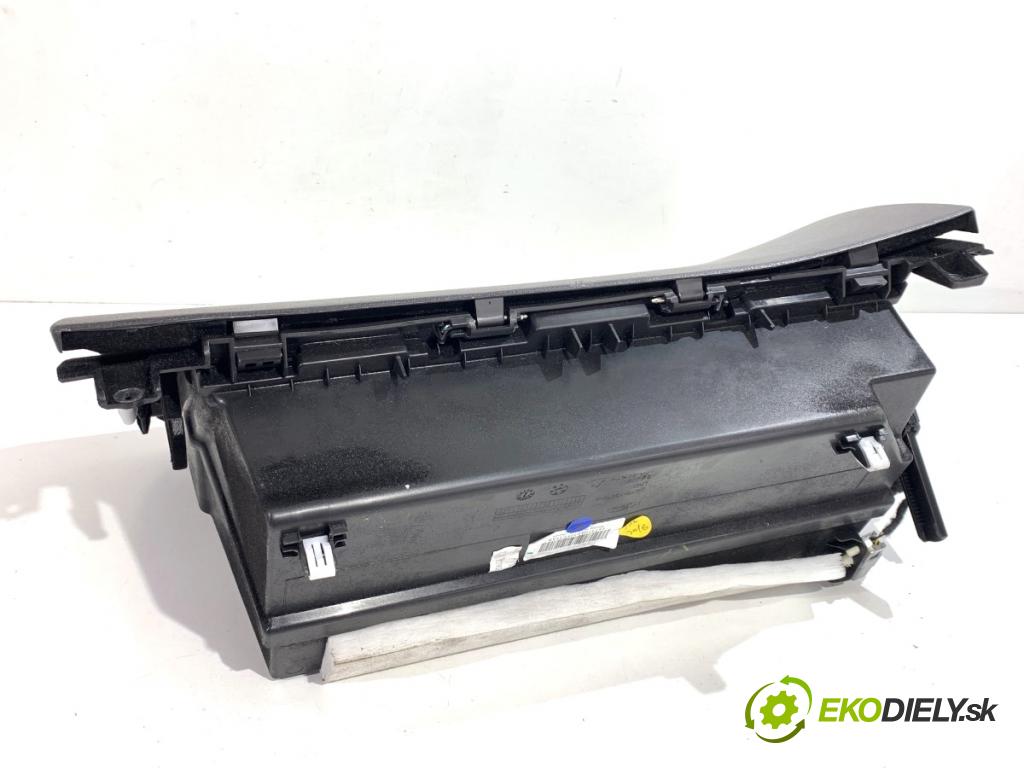 FORD MONDEO MK5 liftback 2017 110 kW 2.0 TDCi 1998 Priehradka, kastlík spolujazdca DS73-13570-A (Priehradka (kastlík))