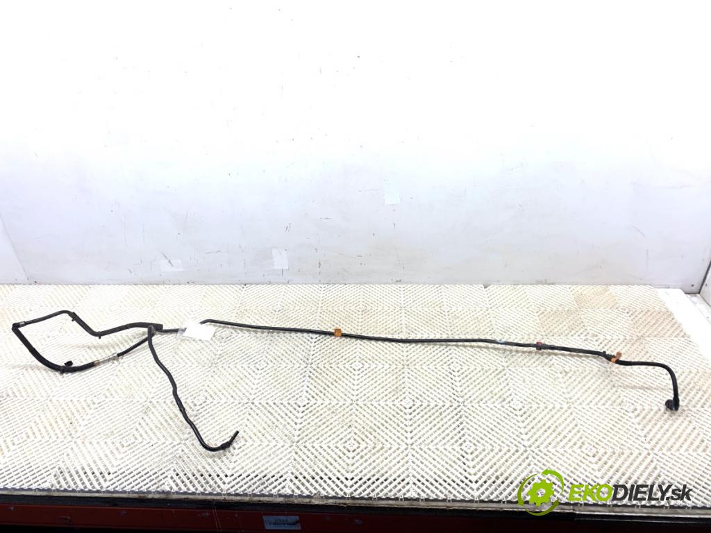 FORD MONDEO MK5 liftback 2017 110 kW 2.0 TDCi 1998 Rúrka PALIVO: 