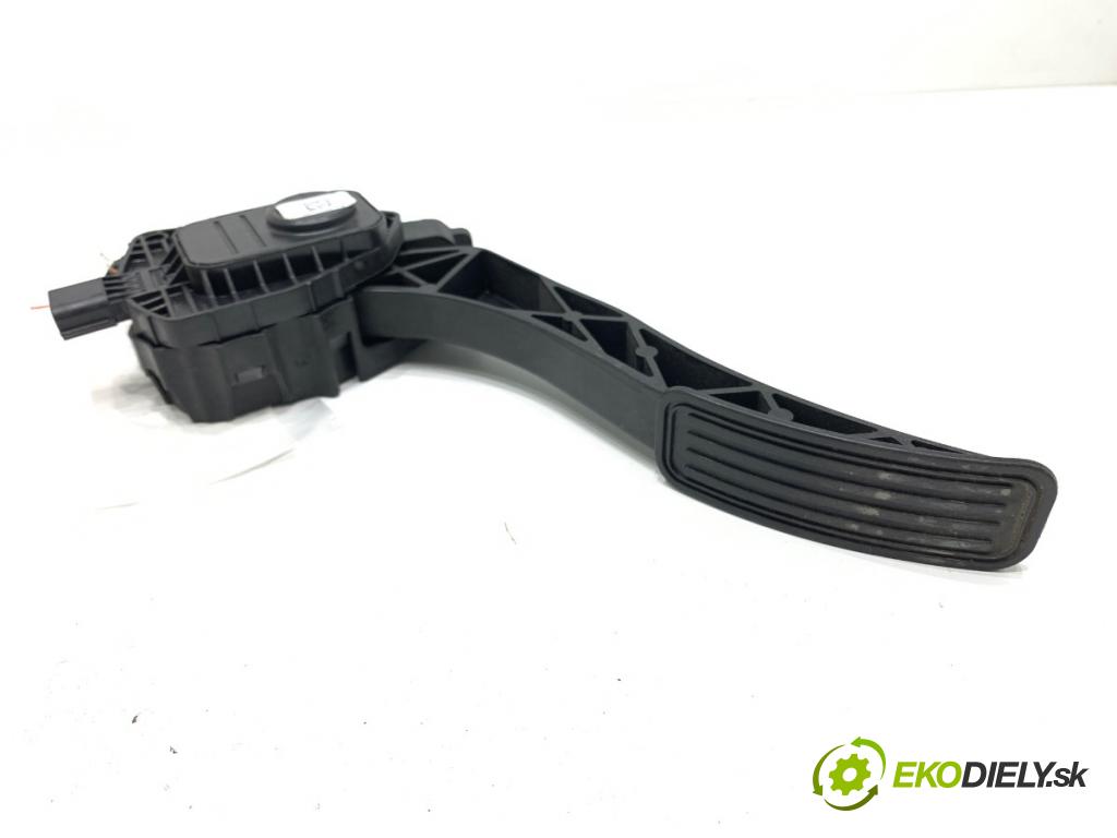 FORD MONDEO MK5 liftback 2017 110 kW 2.0 TDCi 1998 Potenciometer plynu  (Potenciometer plynového pedálu)