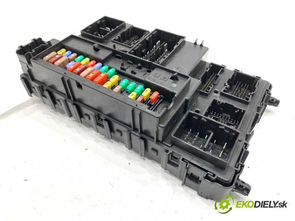 FORD MONDEO MK5 liftback 2017 110 kW 2.0 TDCi 1998 Modul BCM HU5T-15604-CFE (Riadiaca jednotka ostatné)