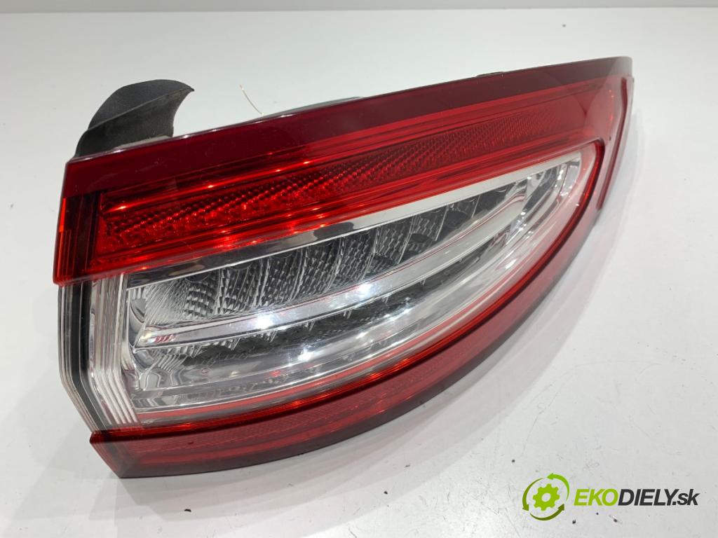 FORD MONDEO MK5 liftback 2017 110 kW 2.0 TDCi 1998 světlo pravý zadní část DS73-13404-FJ